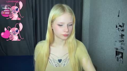 Snapshot of sweetielis chatting on 11, 2, 2025 sweetie Lisa3 online show from 11, 2, 2025