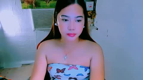 Nicole online show from 10, 11, 2025