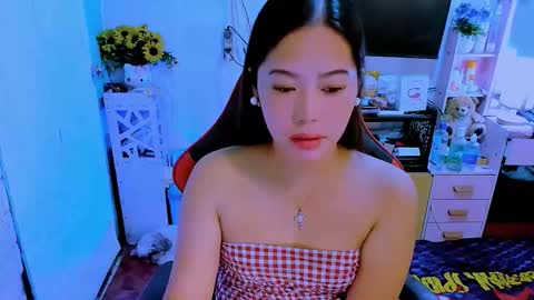 Nicole online show from 18, 12, 2025