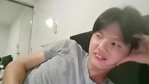 Snapshot of sweetiepuppy421 chatting on 19, 2, 2026 sweetiepuppy421 online show from 19, 2, 2026