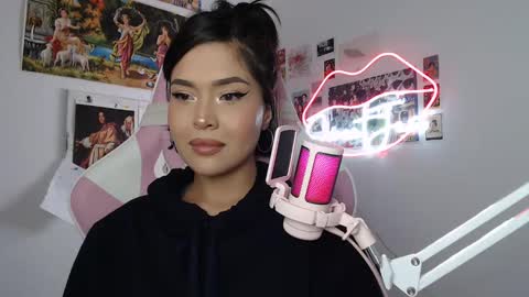 SweetJess online show from 4, 3, 2025