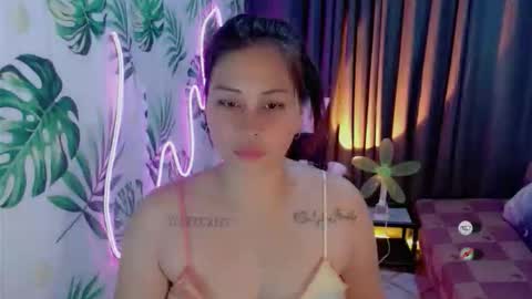 Sweet Jynn95 online show from 19, 4, 2026