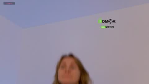 Snapshot of sweetkira1 chatting on 23, 7, 2026 SweetKira1 online show from 23, 7, 2026