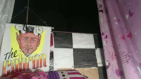 Snapshot of sweetlatinakim chatting on 26, 9, 2025 Camilo online show from 26, 9, 2025