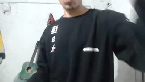 Snapshot of sweetlatinakim chatting on 11, 2, 2026 Camilo online show from 11, 2, 2026