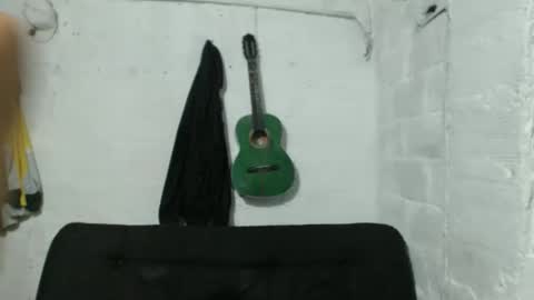 Snapshot of sweetlatinakim chatting on 24, 2, 2026 Camilo online show from 24, 2, 2026