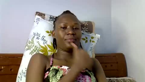 Snapshot of sweetlavie_ chatting on 16, 3, 2026 Titi online show from 16, 3, 2026