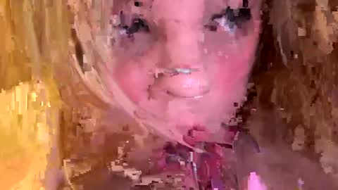 Lisa  online show from 10, 3, 2025