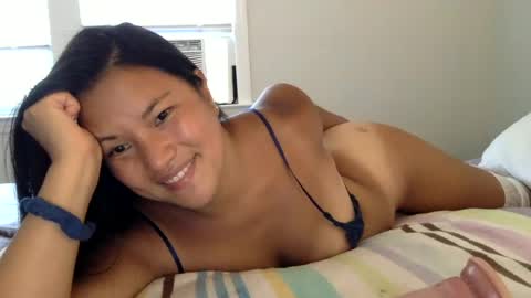 sweetlittleangela online show from 23, 7, 2026