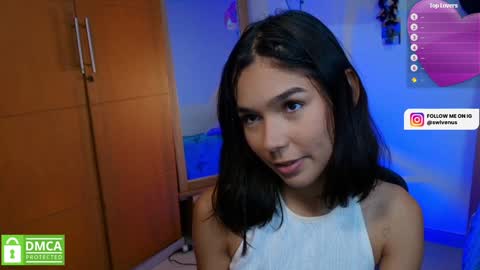 Snapshot of sweetlittlevenus chatting on 5, 2, 2025 Venus online show from 5, 2, 2025