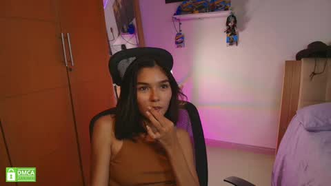 Snapshot of sweetlittlevenus chatting on 10, 2, 2025 Venus online show from 10, 2, 2025