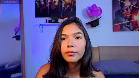 Snapshot of sweetlittlevenus chatting on 4, 3, 2025 Venus online show from 4, 3, 2025