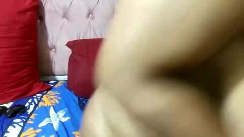 Snapshot of sweetmellowx1 chatting on 6, 1, 2026 sweetmellowx1 online show from 6, 1, 2026