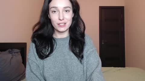 Mia online show from 3, 5, 2026