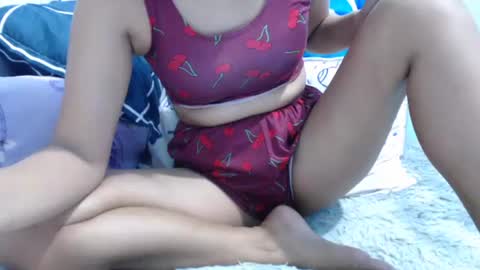 Snapshot of sweetness002 chatting on 15, 2, 2025 NESS online show from 15, 2, 2025