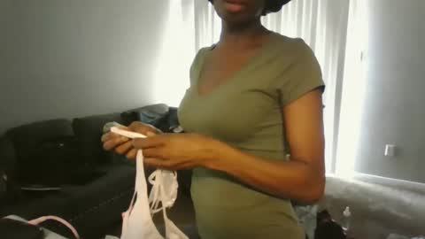 sweetness_cool online show from 14, 9, 2025