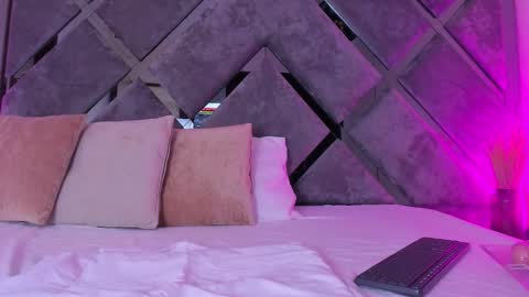 sweetsalome_01 online show from 9, 2, 2026