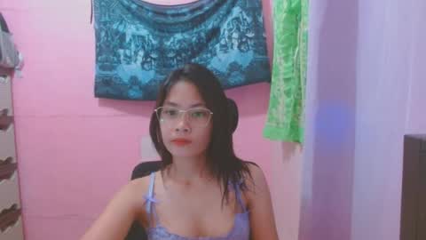 Snapshot of sweetsexygirl20 chatting on 6, 8, 2026 Mia online show from 6, 8, 2026