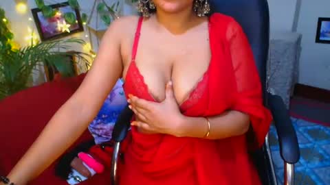 Snapshot of sweetsour18 chatting on 11, 9, 2025 SweetSour online show from 11, 9, 2025