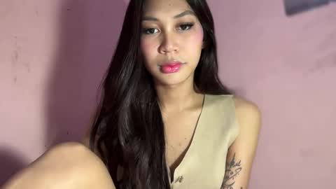 Snapshot of sweetstares chatting on 22, 3, 2026 yanny online show from 22, 3, 2026