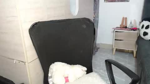 sweett_candy1 online show from 25, 11, 2025