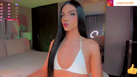 Snapshot of sweett_shinexx chatting on 17, 12, 2024 angel online show from 17, 12, 2024