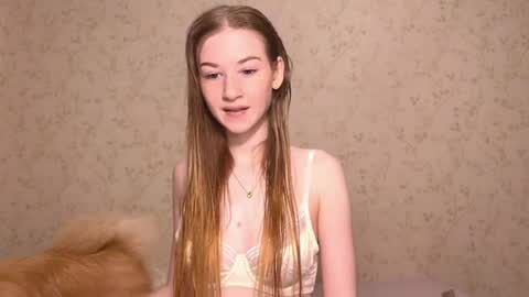 Snapshot of sweettbabyye chatting on 18, 7, 2026 Lisa online show from 18, 7, 2026