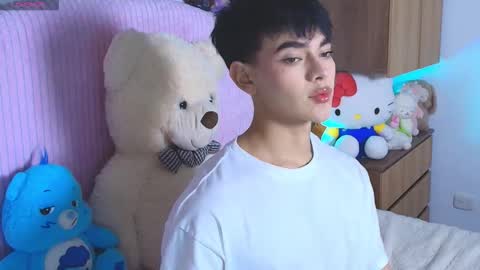 Neffer online show from 23, 12, 2025