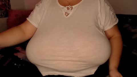 Maya online show from 19, 11, 2025