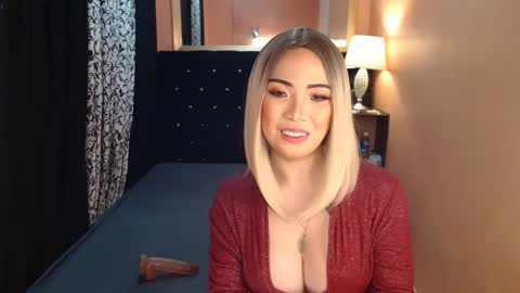 Snapshot of sweettrixiee chatting on 28, 12, 2024 Ms trixiee online show from 28, 12, 2024