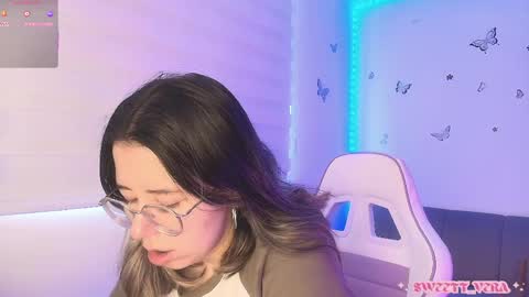 Snapshot of sweettvera_ chatting on 11, 5, 2026 Veronica Independent Model online show from 11, 5, 2026