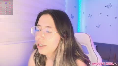 Snapshot of sweettvera_ chatting on 13, 5, 2026 Veronica Independent Model online show from 13, 5, 2026