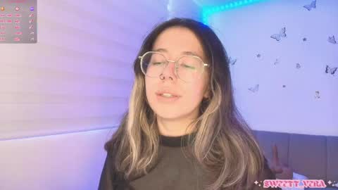 Snapshot of sweettvera_ chatting on 27, 5, 2026 Veronica Independent Model online show from 27, 5, 2026