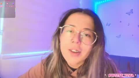 Snapshot of sweettvera_ chatting on 10, 6, 2026 Veronica Independent Model online show from 10, 6, 2026
