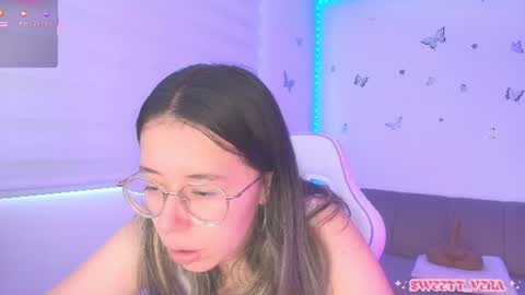 Snapshot of sweettvera_ chatting on 22, 6, 2026 Veronica Independent Model online show from 22, 6, 2026