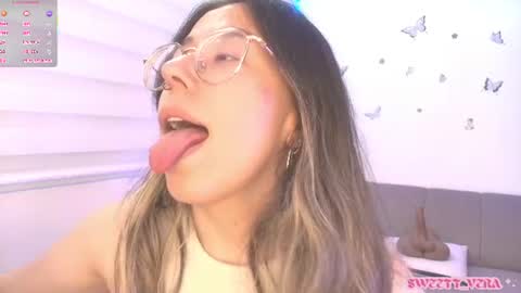 Snapshot of sweettvera_ chatting on 25, 6, 2026 Veronica Independent Model online show from 25, 6, 2026