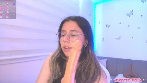 Snapshot of sweettvera_ chatting on 15, 7, 2026 Veronica Independent Model online show from 15, 7, 2026
