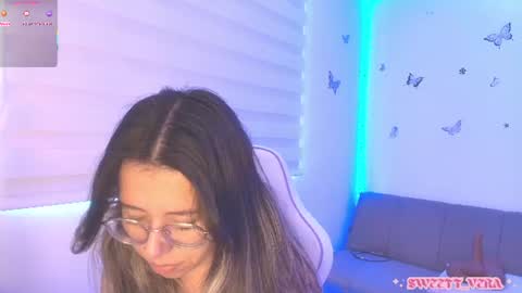 Snapshot of sweettvera_ chatting on 31, 7, 2026 Veronica Independent Model online show from 31, 7, 2026