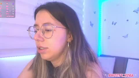 Snapshot of sweettvera_ chatting on 4, 8, 2026 Veronica Independent Model online show from 4, 8, 2026