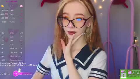 Snapshot of sweetuniporn chatting on 12, 3, 2025 Elis  a little vacation Ill be here Saturday my schedules in bio online show from 12, 3, 2025
