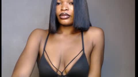 sweetxxboobsx online show from 5, 5, 2026