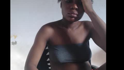 Snapshot of sweetxxpie chatting on 29, 10, 2025 Sweetxxpie online show from 29, 10, 2025