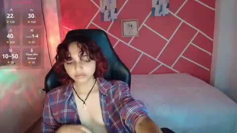 Snapshot of sweety_dreamgirl chatting on 13, 11, 2025 sweety_dreamgirl online show from 13, 11, 2025