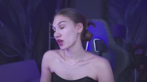 Snapshot of sweety_emilya chatting on 19, 3, 2026 Emily online show from 19, 3, 2026