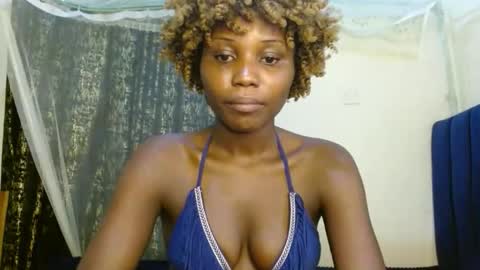 Snapshot of sweety_spixxy chatting on 11, 5, 2026 Dolly online show from 11, 5, 2026