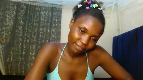 Snapshot of sweety_spixxy chatting on 13, 5, 2026 Dolly online show from 13, 5, 2026