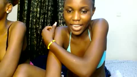 Snapshot of sweety_spixxy chatting on 30, 5, 2026 Dolly online show from 30, 5, 2026