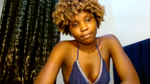 Snapshot of sweety_spixxy chatting on 29, 6, 2026 Dolly online show from 29, 6, 2026
