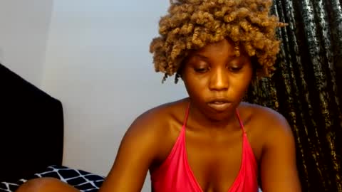Snapshot of sweety_spixxy chatting on 28, 7, 2026 Dolly online show from 28, 7, 2026