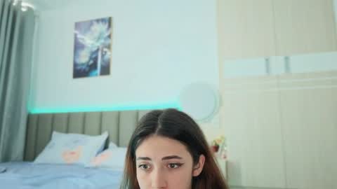 Vikky online show from 30, 4, 2026